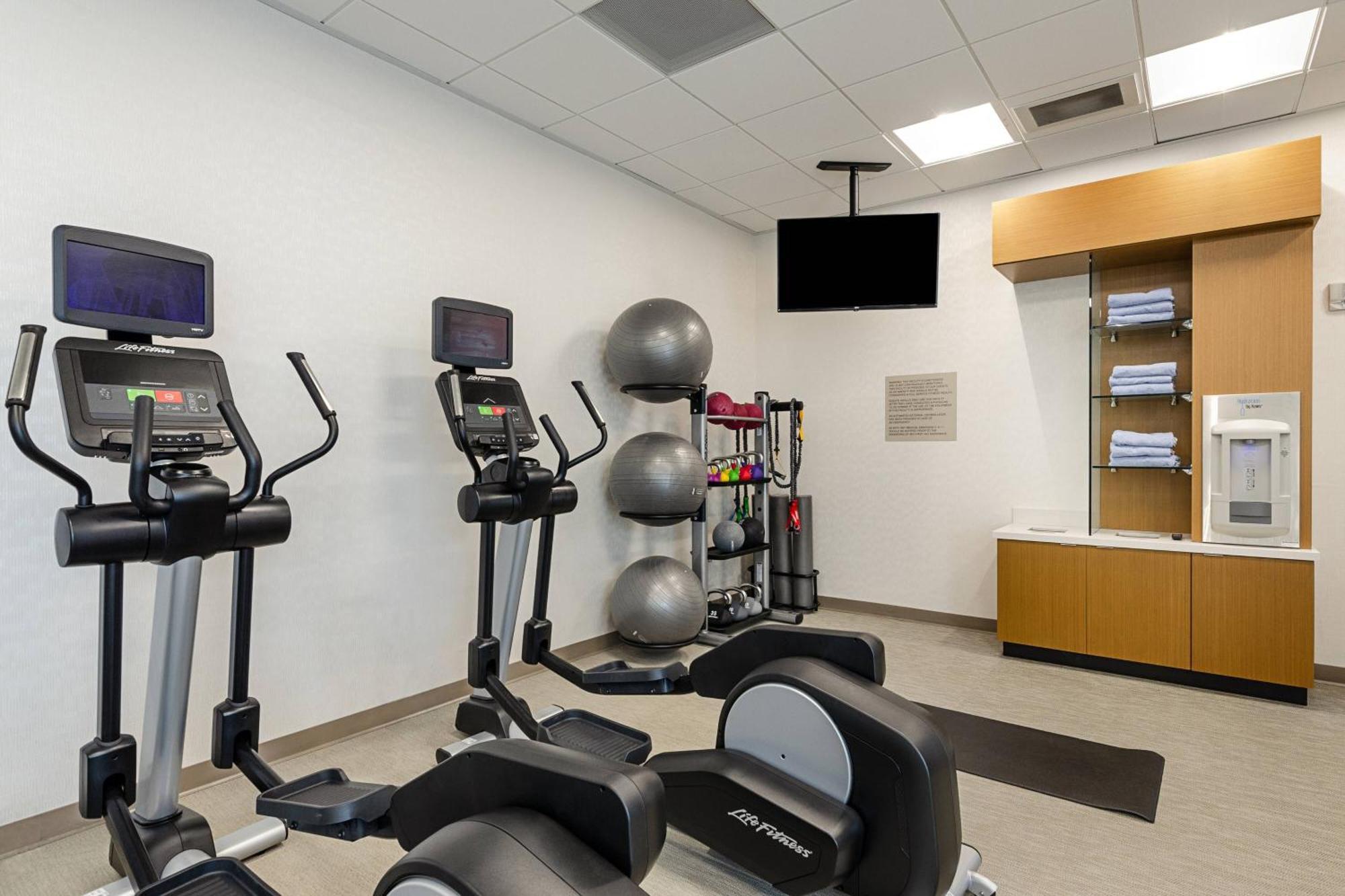 Springhill Suites By Marriott Charleston Airport & Convention Center Север Чарлстон Экстерьер фото