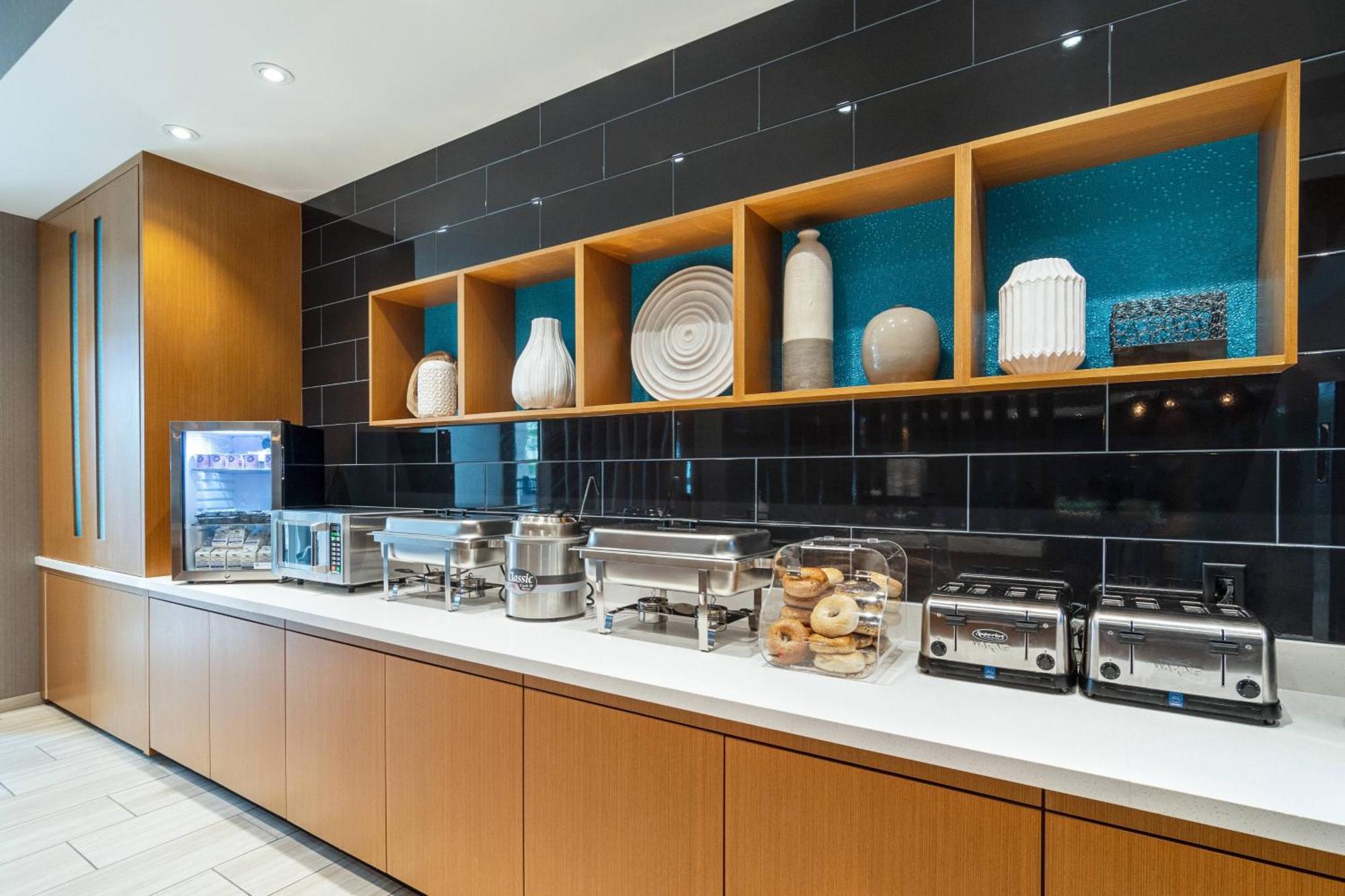Springhill Suites By Marriott Charleston Airport & Convention Center Север Чарлстон Экстерьер фото